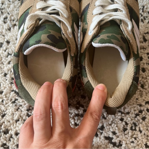 Joe Fresh Women’s Camo Sneakers with Laces Neutral Green Basic Streetwear Size 6 - Picture 6 of 7